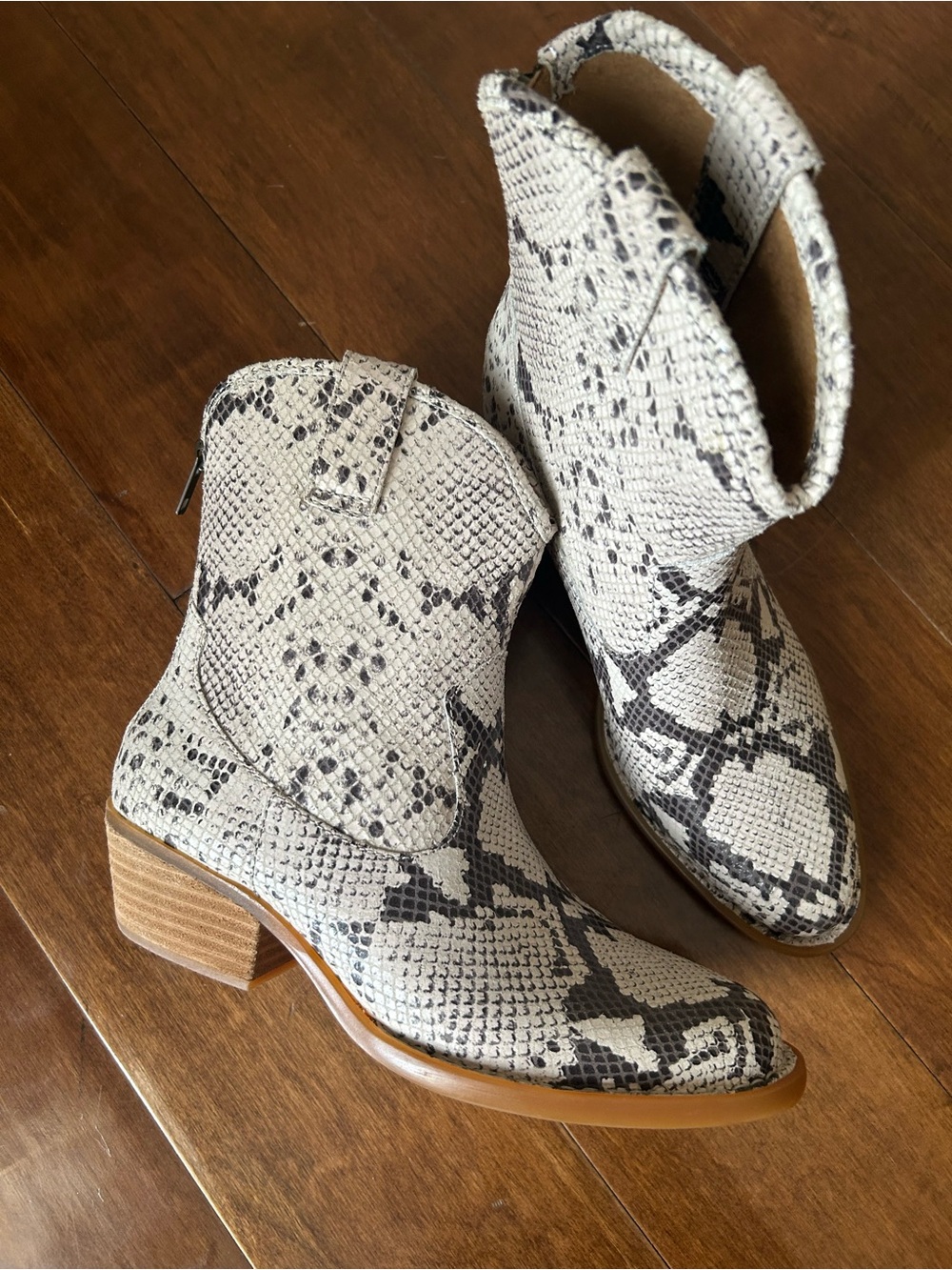 Born Wynd White and Black Snake-Print Western Ankle Boots